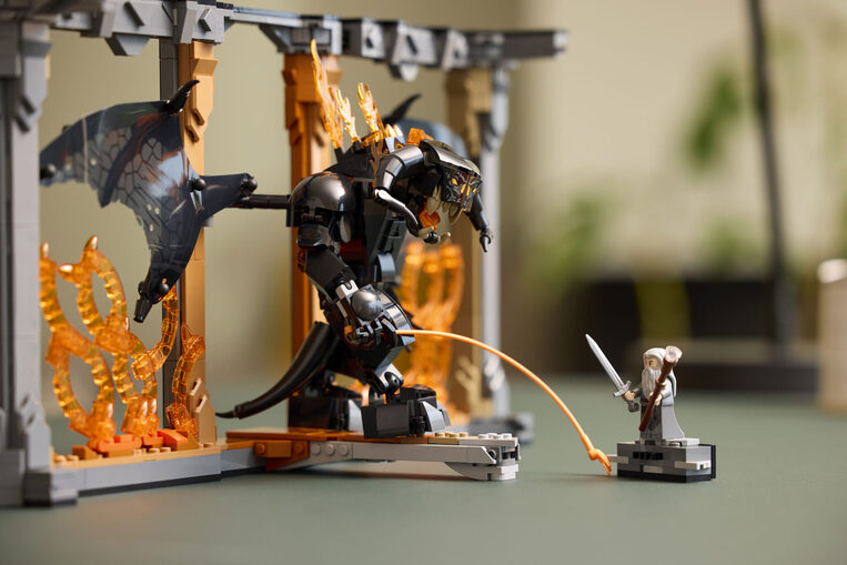 LEGO Lord of the Rings Balrog Book Nook - 10367