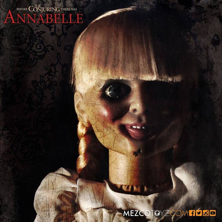 The Conjuring Scaled Prop Replica Annabelle Doll 46 cm - MEZ90500