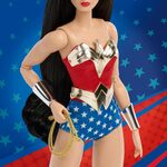 Barbie Signature Doll Wonder Woman DC Comics - JBJ36