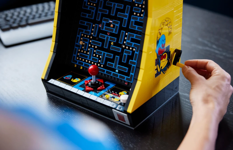 LEGO Icons Pac-Man Arcade - 10323