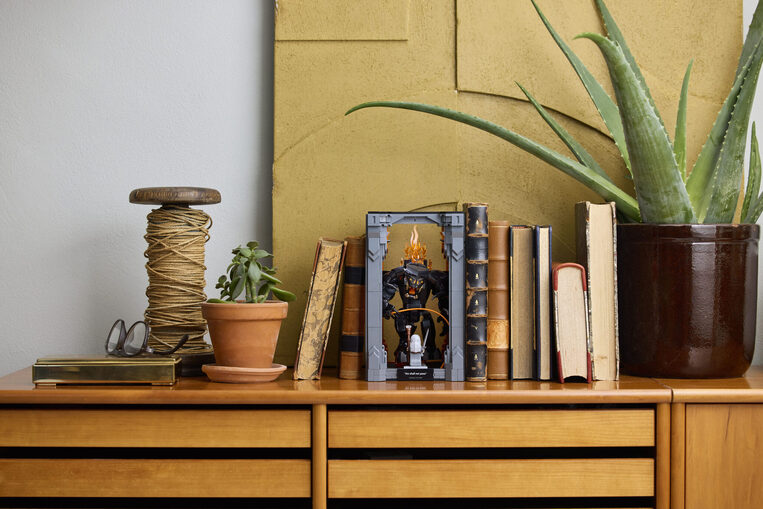 LEGO Lord of the Rings Balrog Book Nook - 10367