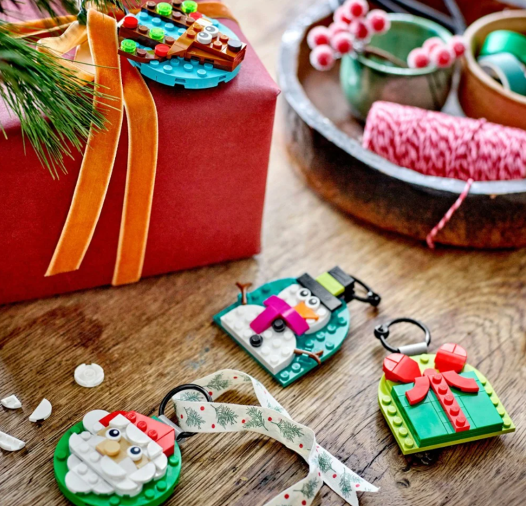 LEGO Christmas Ornament Selection - 40744