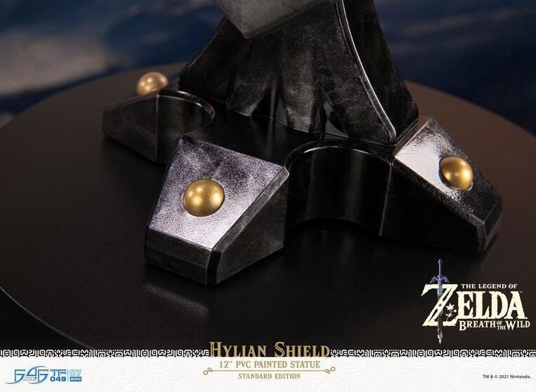 The Legend of Zelda Breath of the Wild PVC Statue Hylian Shield Standard Edition 29 cm - F4FBOTWHS