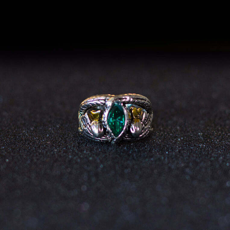 The Lord Of The Rings Aragorn's Ring Of Barahir - NN9687- 09