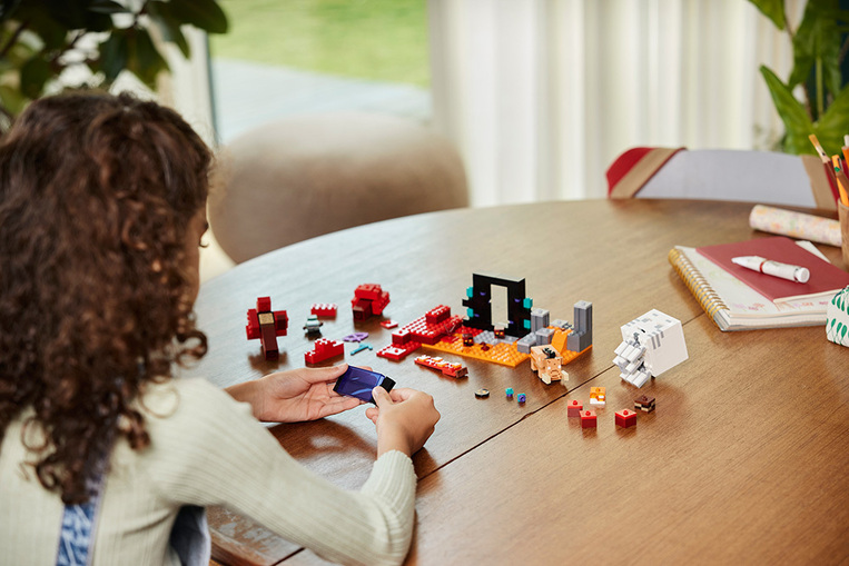 LEGO Minecraft The Nether Portal Ambush - 21255