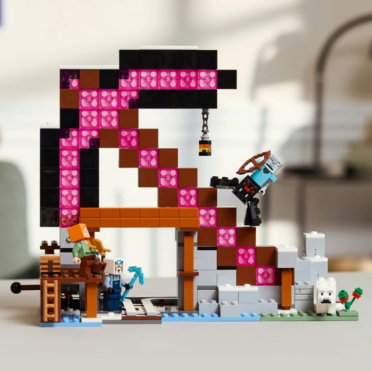 LEGO Minecraft The Pickaxe Mine - 21277