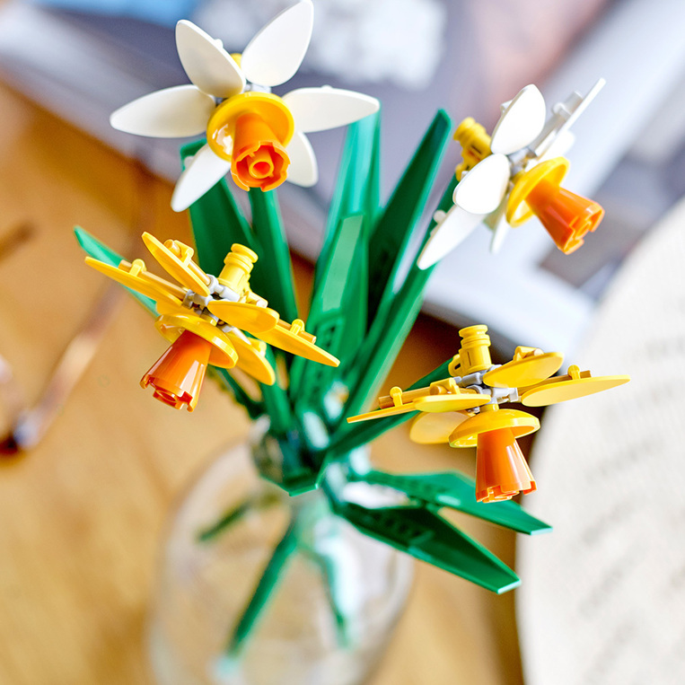 LEGO Daffodils - 40747