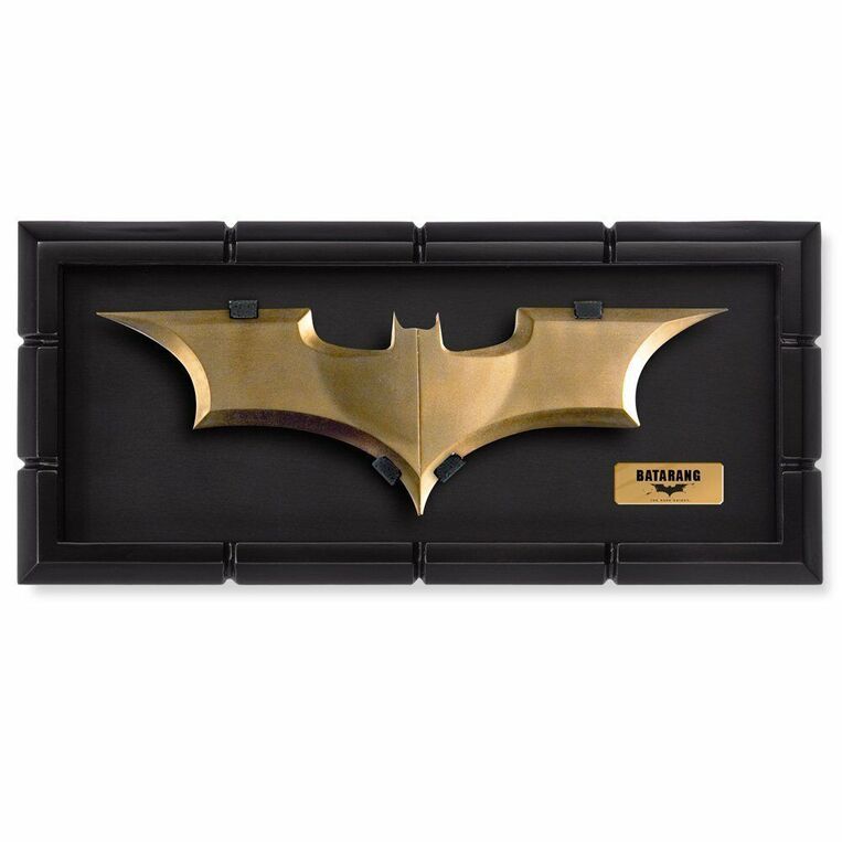 DC Comics - Batman The Dark Knight Trilogy - The Batarang - NN4129