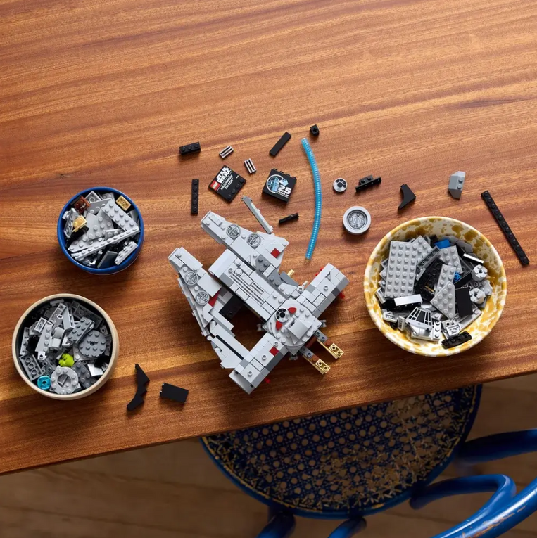 LEGO Star Wars Millennium Falcon - 75375