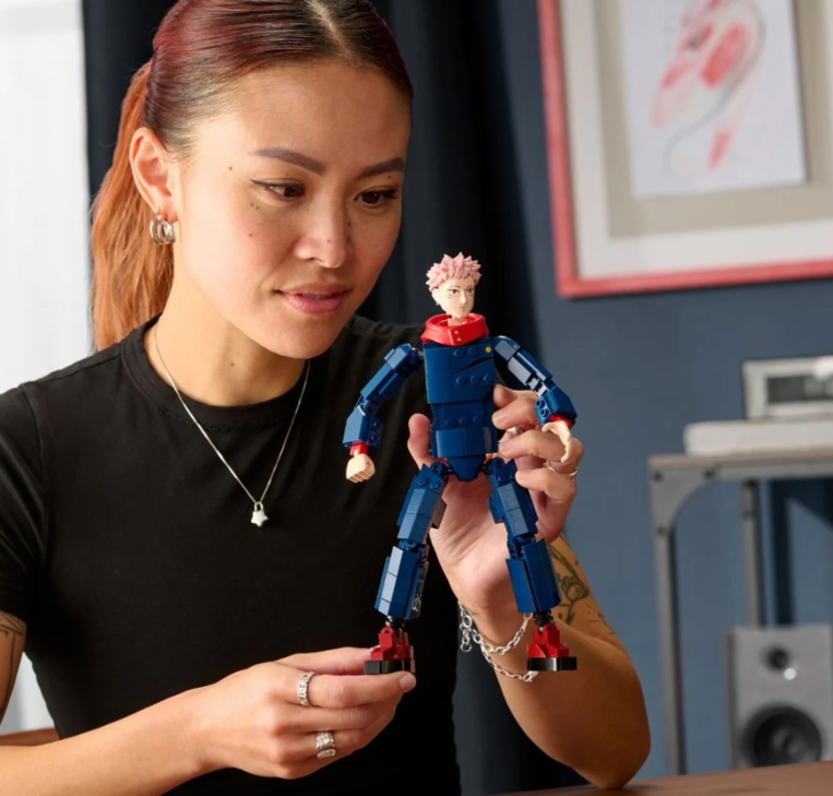 Jujutsu Kaisen BLDR Crunchyroll Yuji Itadori Buildable Action Figure Construction Set 23 cm - CNS0039