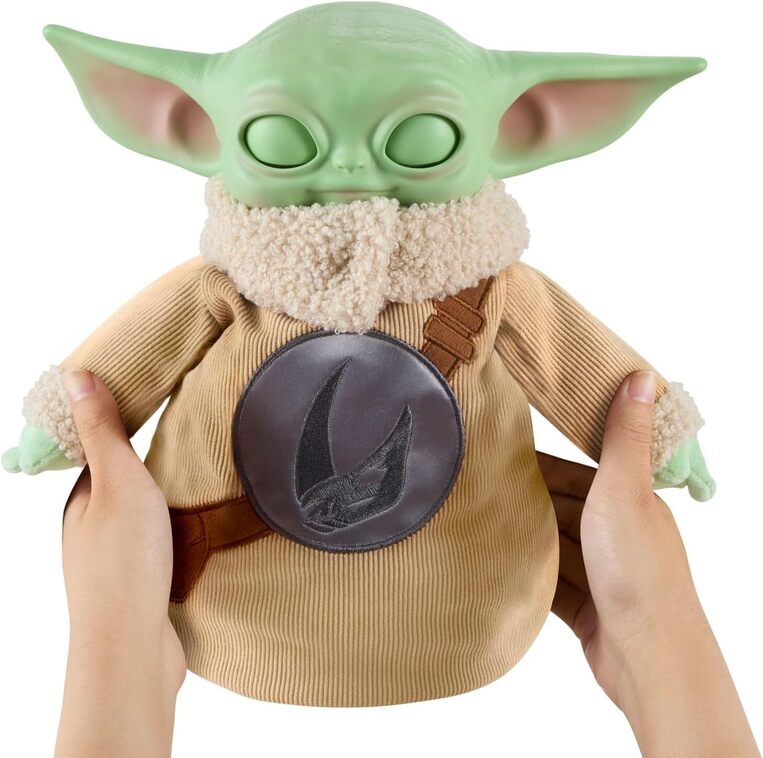 Star Wars The Mandalorian & Grogu The Interactive Companion 25cm Grogu Plush Toy with Open-Up Eyes - JKN44
