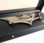 DC Comics - Batman The Dark Knight Trilogy - The Batarang - NN4129