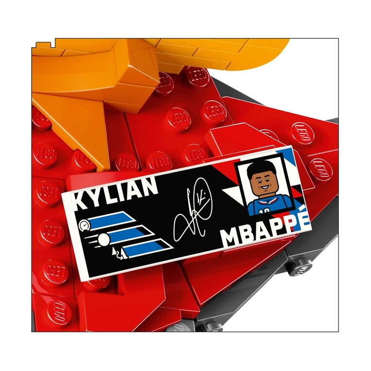 LEGO Kylian Mbappé Football Highlights - 43013