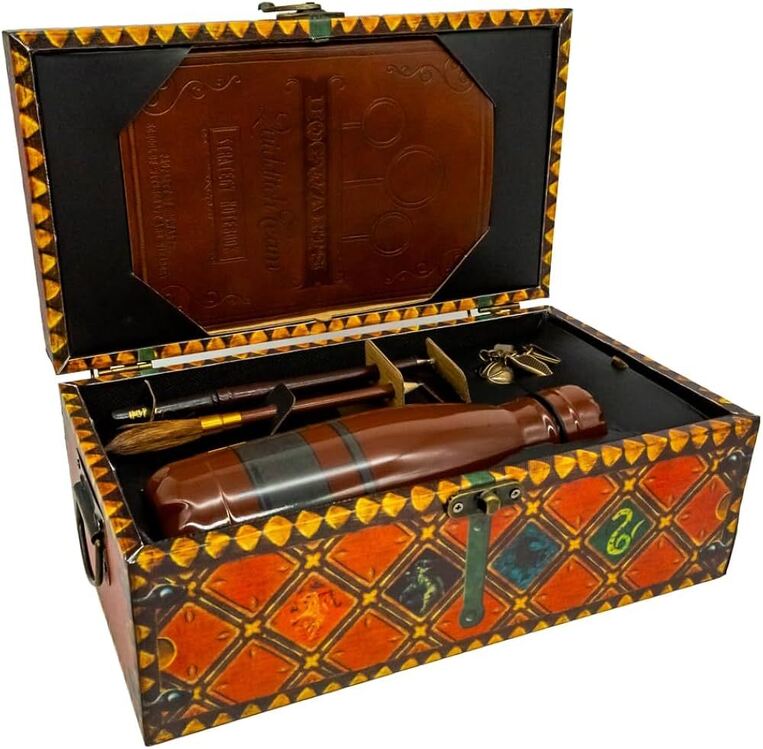 Harry Potter (Quidditch Trunk) Premium Gift Set - GP86003