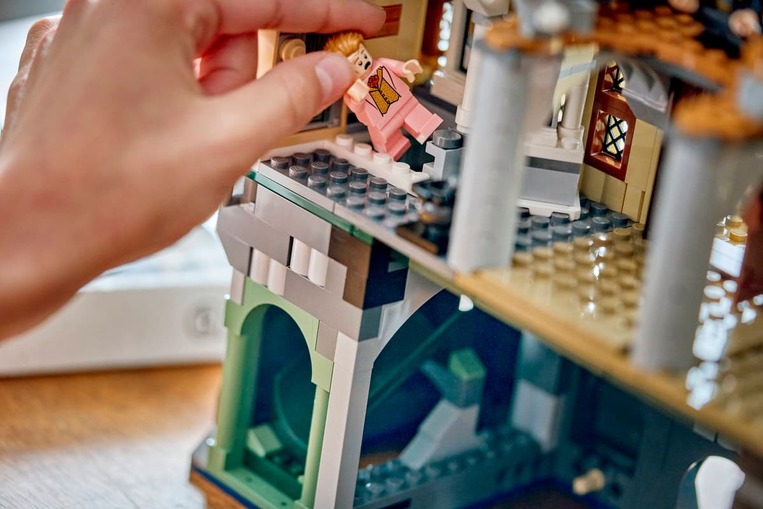 LEGO Harry Potter Hogwarts™ Castle: East Wing - 76473