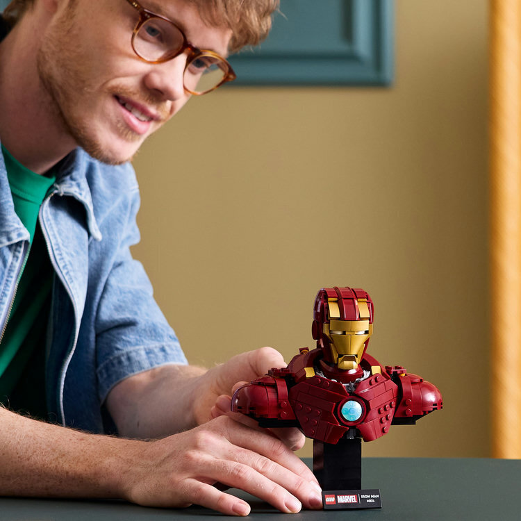 LEGO Marvel Iron Man MK4 Bust - 76327