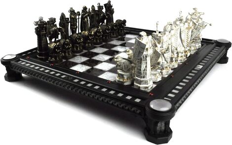 Harry Potter Final Challenge Chess Set - NN7979