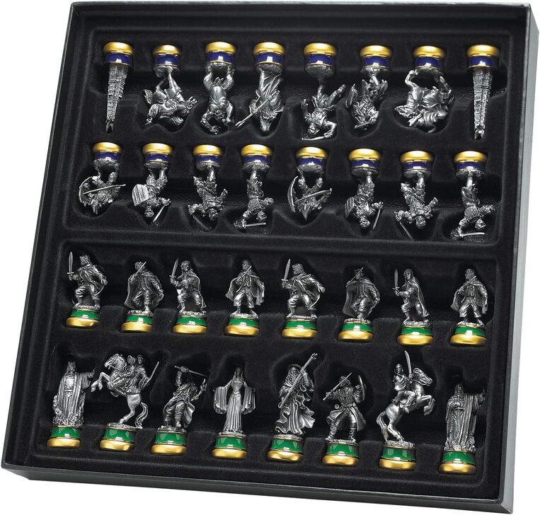 Lord of the Rings Collector Chess Set - NN2990