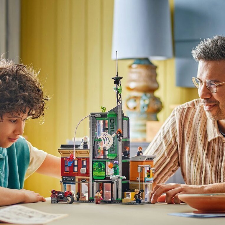 LEGO Super Heroes Spider-Man vs. Oscorp - 76324 