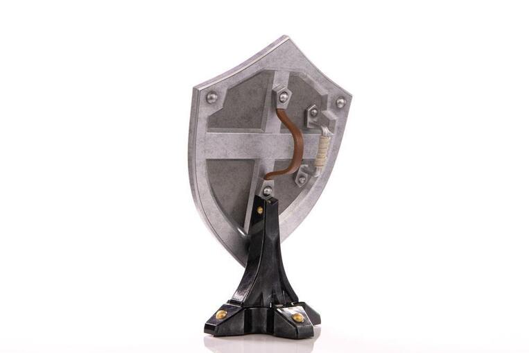 The Legend of Zelda Breath of the Wild PVC Statue Hylian Shield Standard Edition 29 cm - F4FBOTWHS