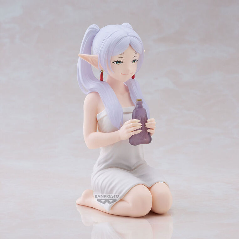 Frieren: Beyond Journey's End Frieren Relax Time figure 13cm - BAN29488