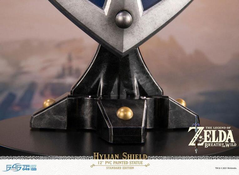 The Legend of Zelda Breath of the Wild PVC Statue Hylian Shield Standard Edition 29 cm - F4FBOTWHS