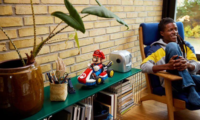 LEGO Mario & Standard Kart - 72037 