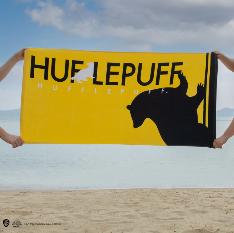 Harry Potter Beach Yellow Towel Hufflepuff 140 x 70 cm - CR2814
