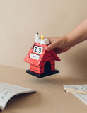 Peanuts 3D perpetual Calendar Snoopy Doghouse - GPE28080
