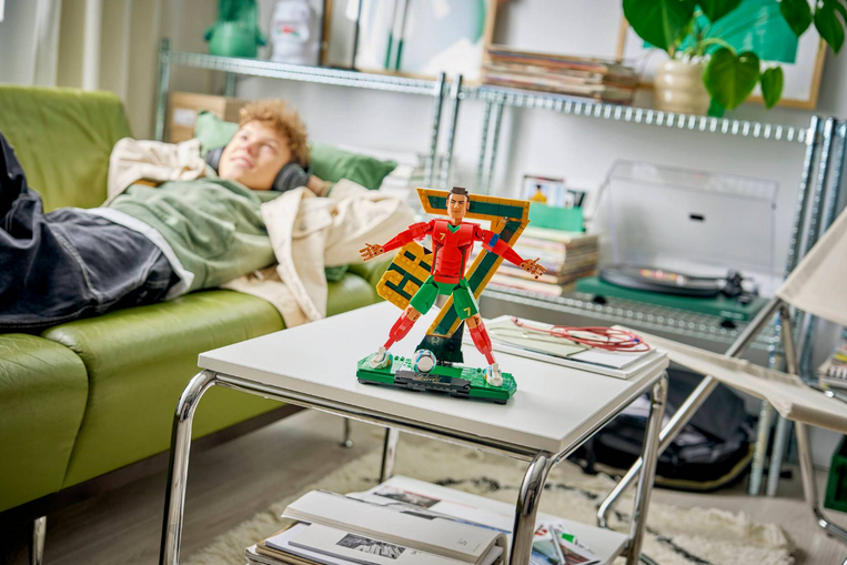 LEGO Cristiano Ronaldo Football Legend - 43016