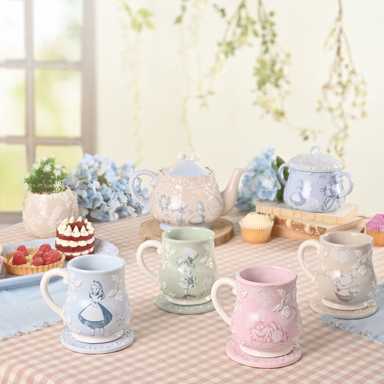 Disney Alice in Wonderland Alice Mug - DI2241