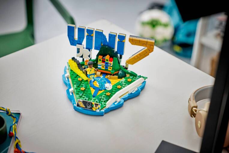 LEGO Vini Jr. Football Highlights - 43027