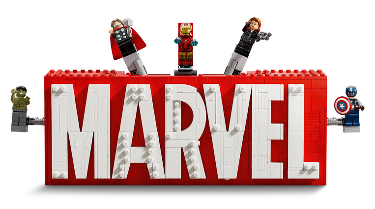 LEGO Super Heroes Marvel Logo & Minifigures - 76313