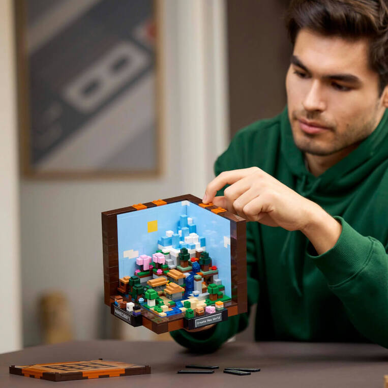 LEGO The Crafting Table Set - 21265