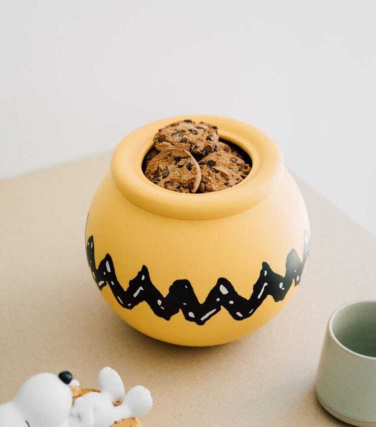 Snoopy Peanuts Cookie Jar - GPE28029