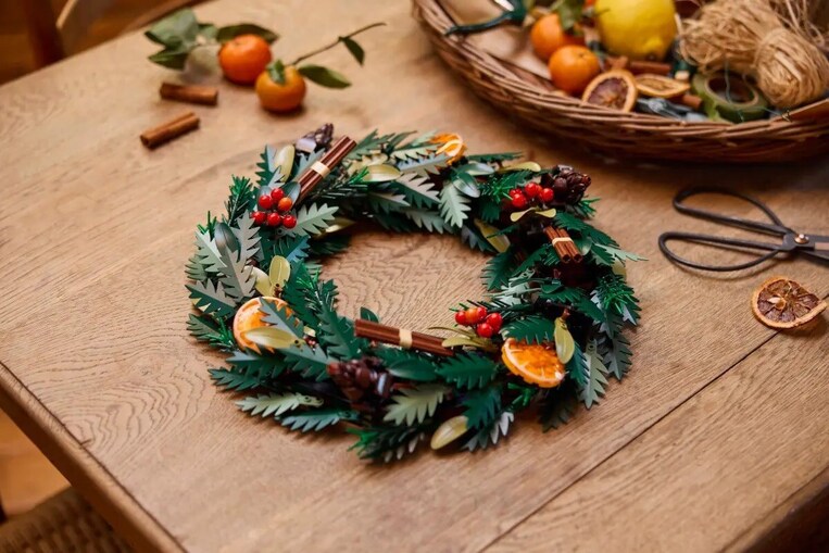 LEGO Icons Wreath - 10340
