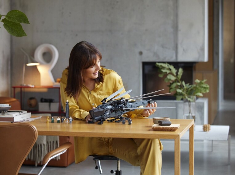 LEGO Icons Dune Atreides Royal Ornithopter - 10327