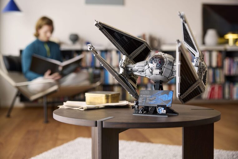LEGO Star Wars Tie Interceptor - 75382