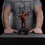 DC Comics Art Scale Deluxe Statue 1/10 Joker (Arthur Fleck) 19 cm - IS95682