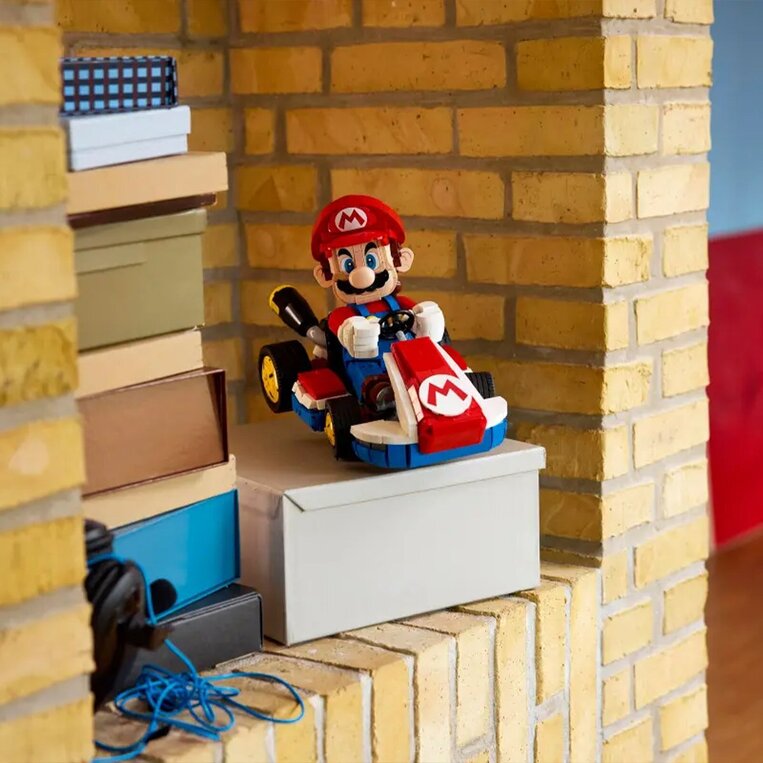 LEGO Mario & Standard Kart - 72037 