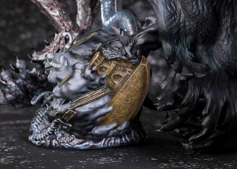 Berserk Figuarts ZERO Metallic Touch PVC Statue Guts Berserker Armor 35 cm - BAN67654