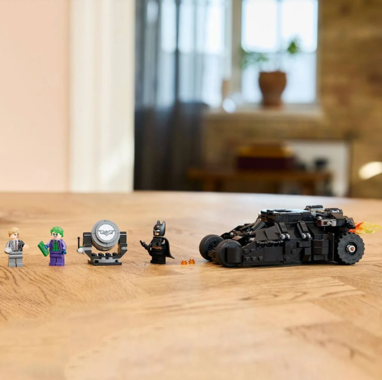 LEGO Super Heroes Batman Tumbler vs. Two-Face & The Joker - 76303