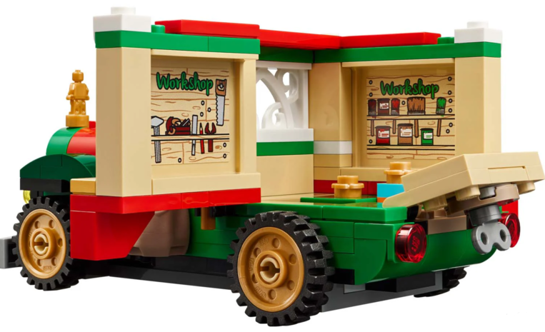 LEGO Santa's Delivery Truck - 40746