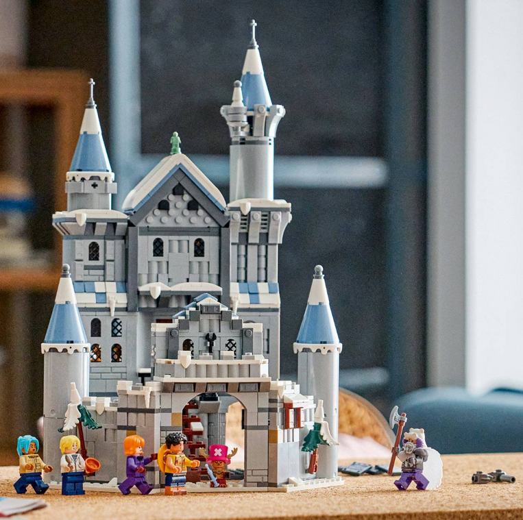 LEGO One Piece Battle at Drum Castle - 75645