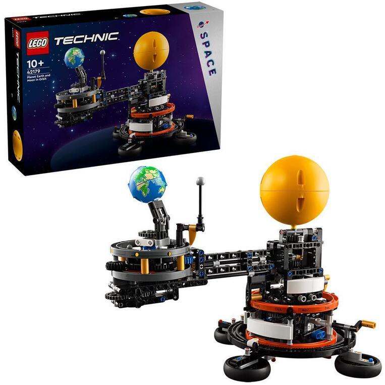 LEGO Technic Planet Earth and Moon in Orbit - 42179