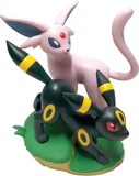 Pokémon TCG: Scarlet & Violet—Prismatic Evolutions Premium Figure Collection - POK100301