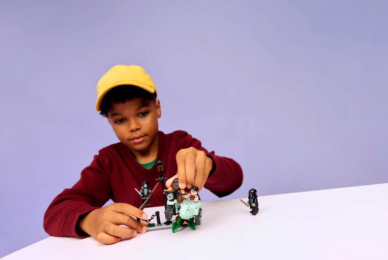 LEGO Harry Potter Hagrid™ & Harry's Privet Drive Escape - 76459