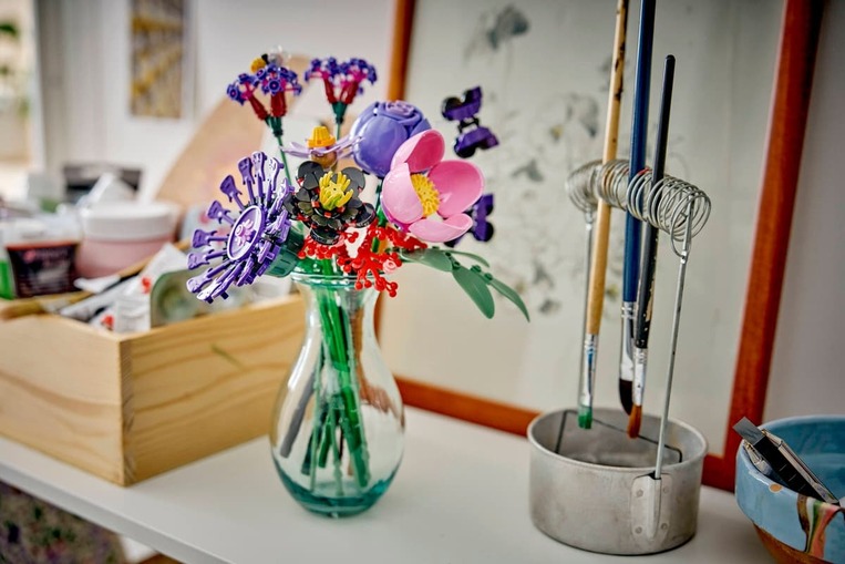LEGO Olivia Rodrigo's Flower Bouquet - 11507