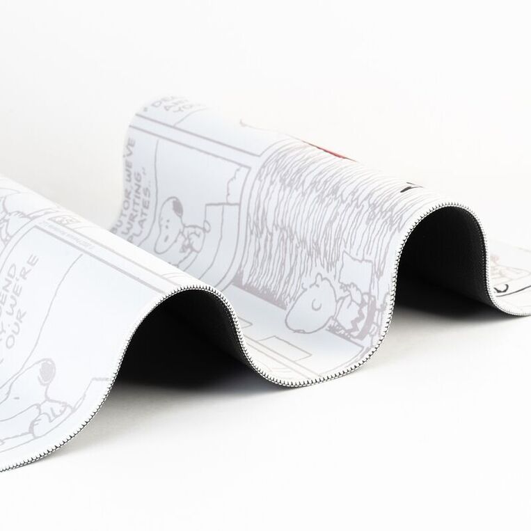 Snoopy Gaming Desk Mat - MGGE054