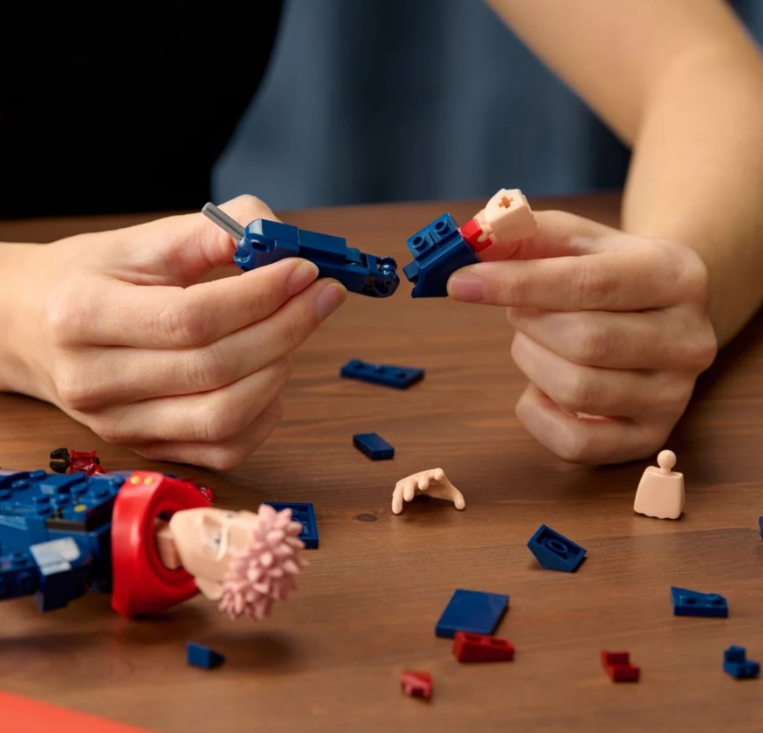 Jujutsu Kaisen BLDR Crunchyroll Yuji Itadori Buildable Action Figure Construction Set 23 cm - CNS0039